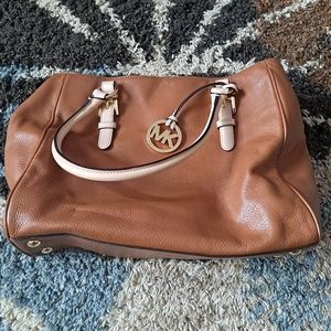 Soft Leather Michael Kors Tan Bag